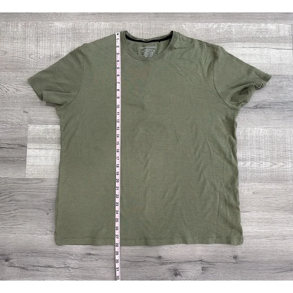 Banana Republic‎ Men's Luxe Touch Performance 100% Cotton T-shirt Green READ